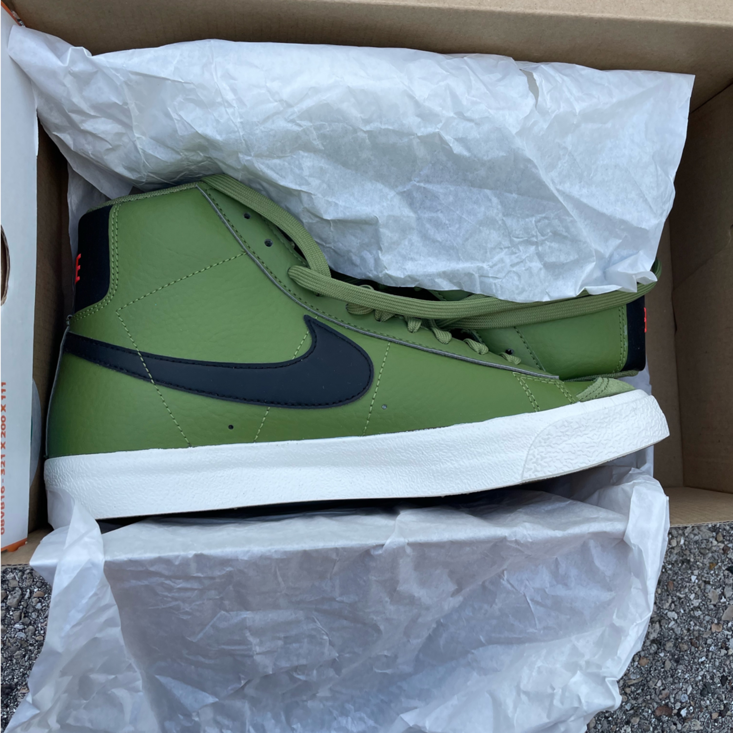 Brand New Nike Blazer Mid 77 Gs